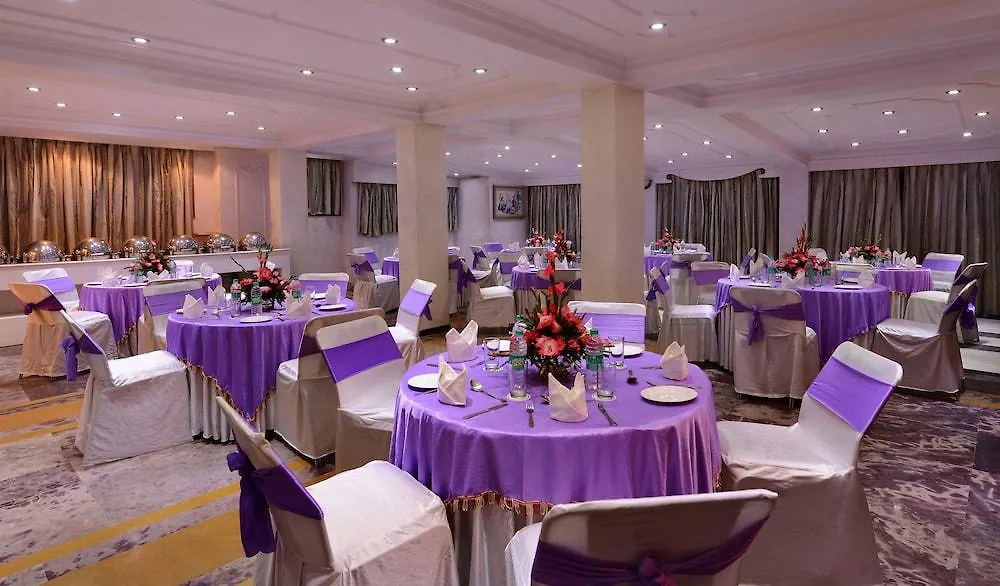 Ashiana Clarks Inn Shimla Hotel